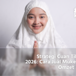 wanita indonesia mengenakan mukena travel